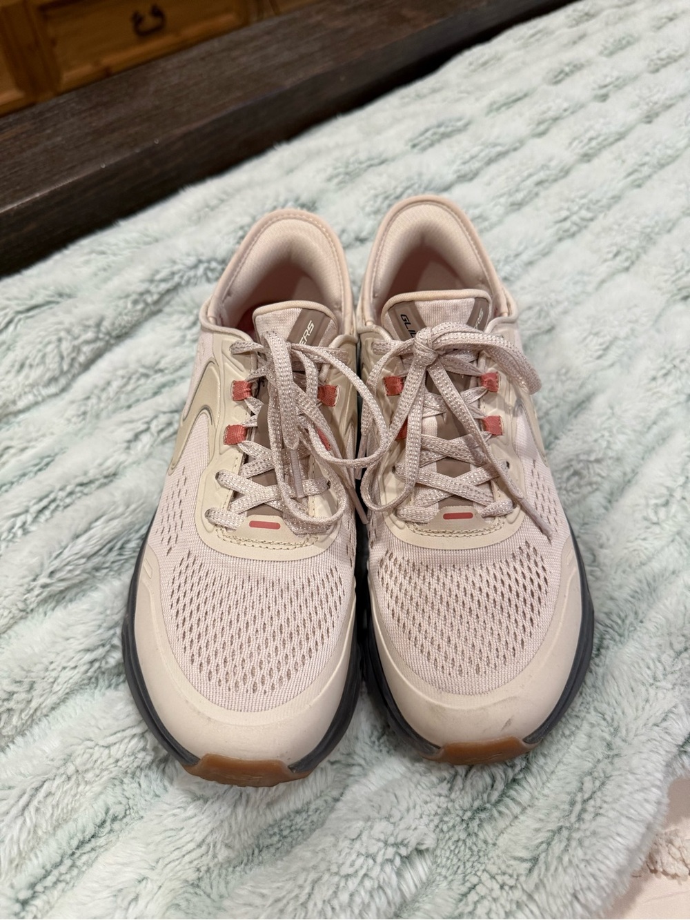 Women's Light Pink Athletic Skechers - Comfortable Everyday Running Shoes